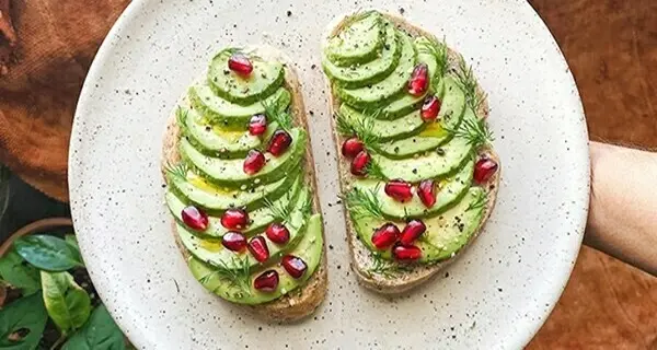 Avocado Toast with Pomegranate